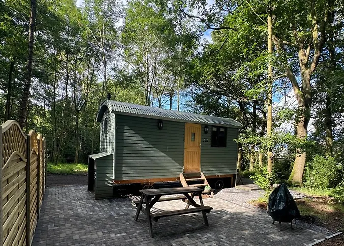 Bodos\' Shepards Hut